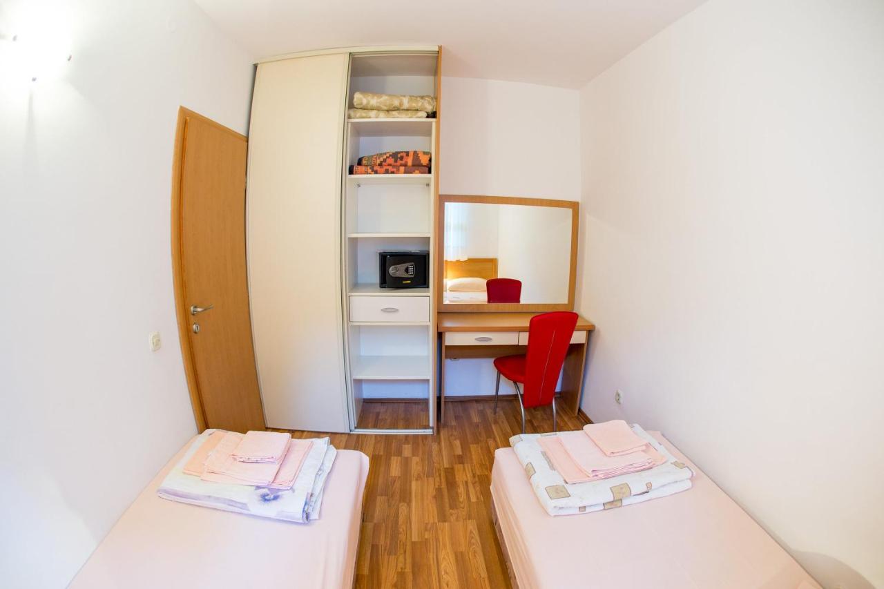 Lukas Apartment Budva