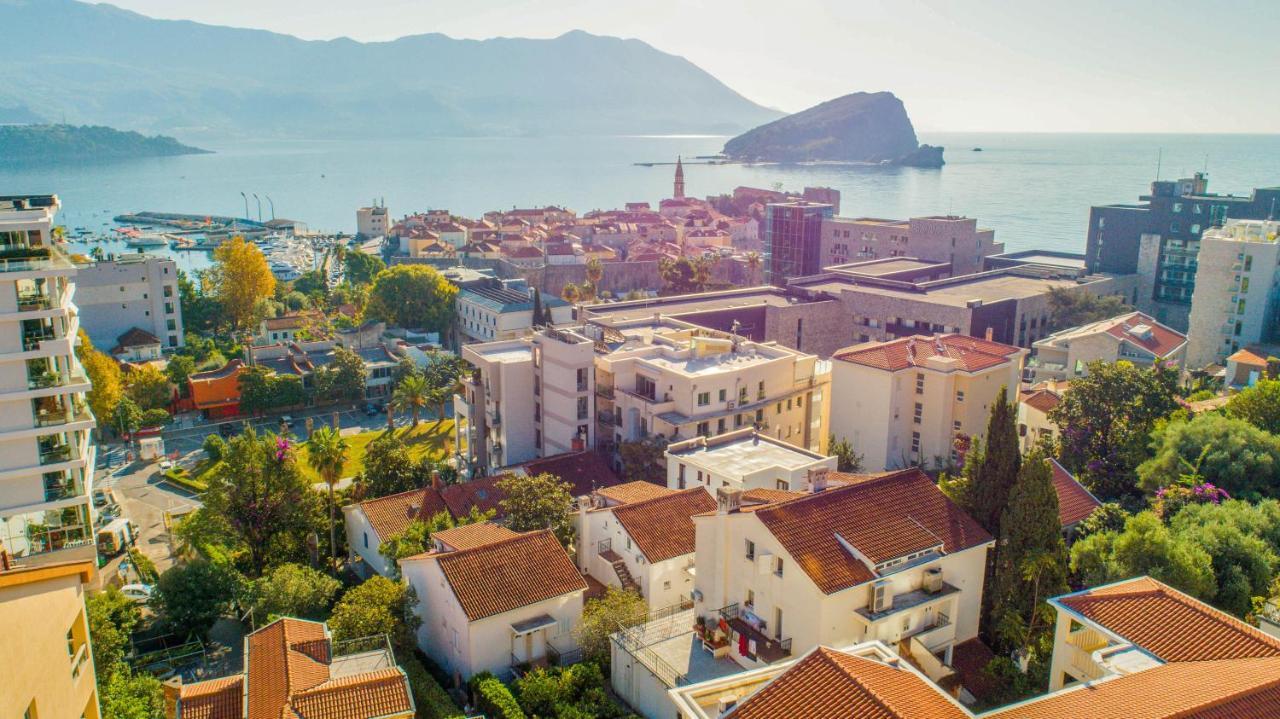 Lukas * Budva
